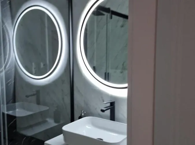 Penthouse Views Odra And Center 아파트